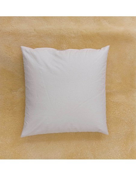 Kissen mit Wolle- Zirbenmischung Kissen mit Wolle- Zirbenmischung