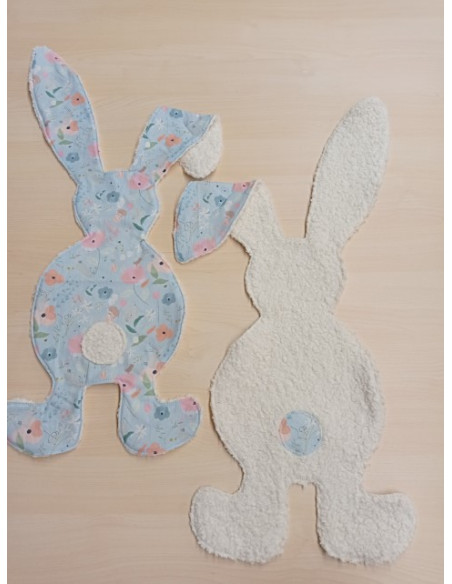 Frühlings-Stoff hellblau, mit Blumen, Igel